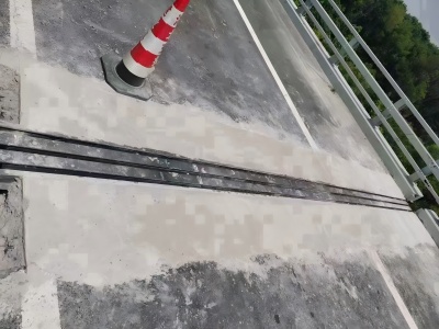 龙沙伸缩缝更换后浇筑材料快速结构修补料速砼的产品特点及施工流程​